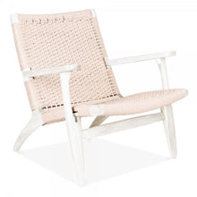 Load image into Gallery viewer, Lounge chair CH25, Hans Wegner - MANU Wooden Collection
